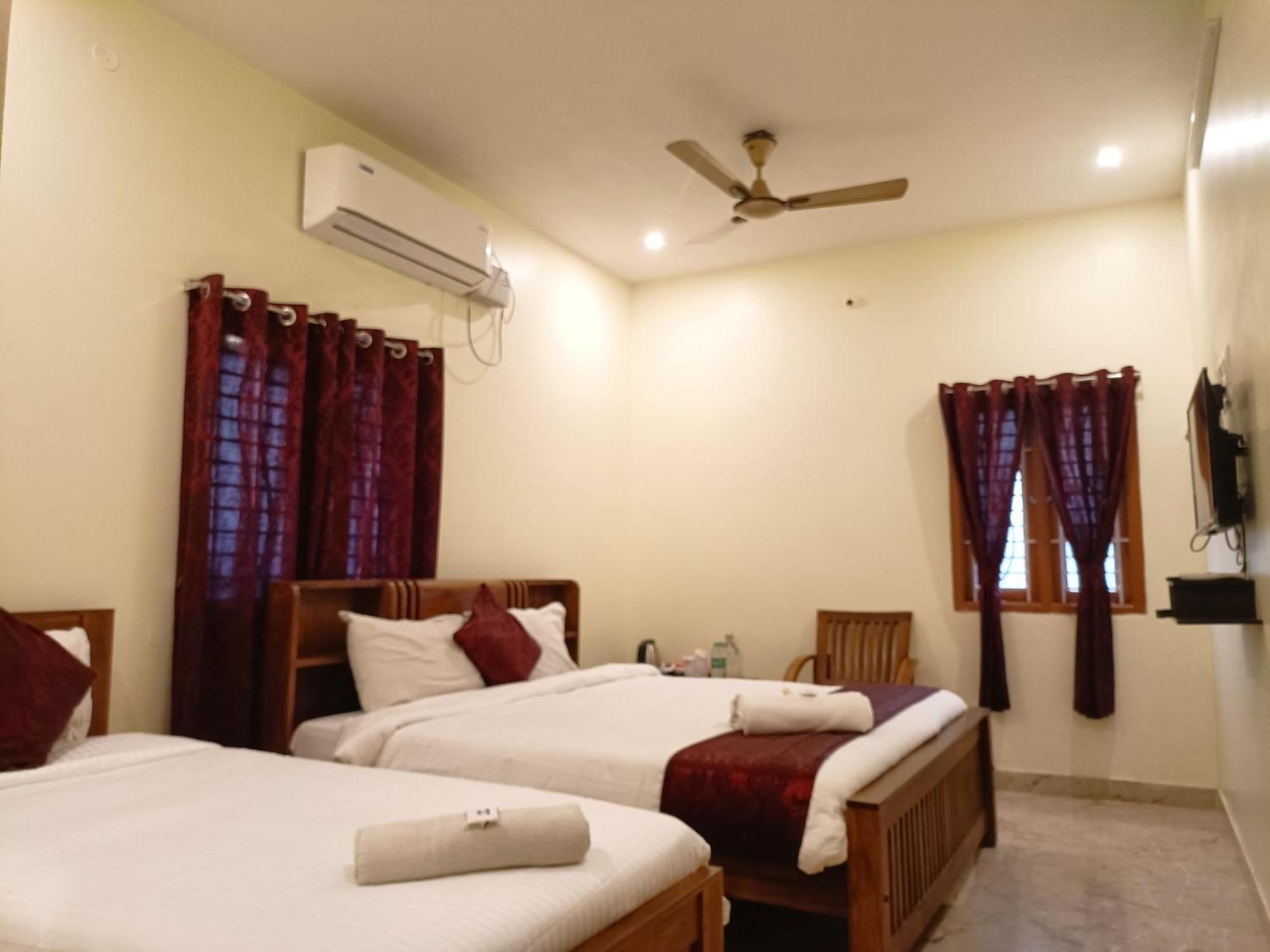 Bairava Bliss Inn Rāmeswaram Buitenkant foto